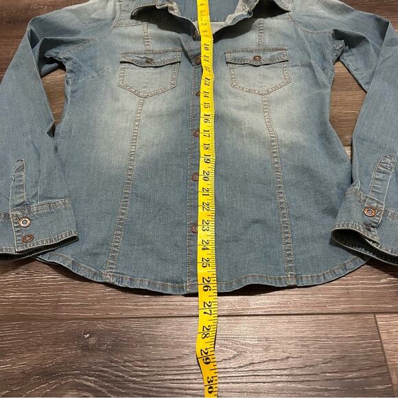 Women’s Guess Blue Denim Button-Up Shirt long Sleeve Size Small - Picture 5 of 8
